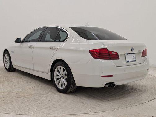 2016 BMW 528 528i