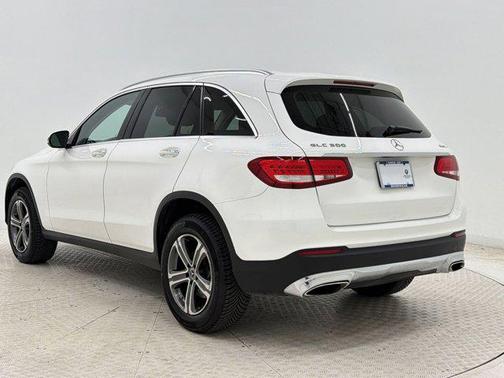 White 2019 Mercedes-Benz GLC 300 4MATIC