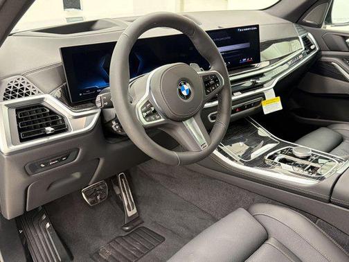 Brooklyn Grey Metallic 2026 BMW X5 xDrive40i
