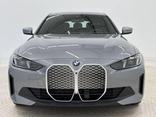 Skyscraper Grey Metallic 2026 BMW i4 Gran Coupe xDrive40
