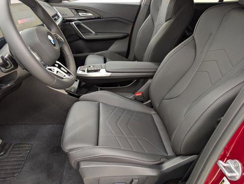 Vegas Red Metallic 2026 BMW X2 xDrive28i