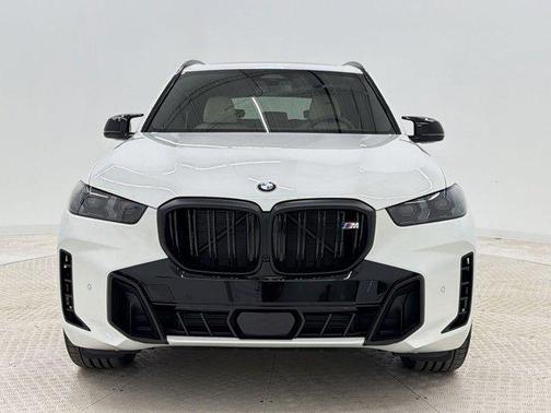 Alpine White 2026 BMW X5 M60i