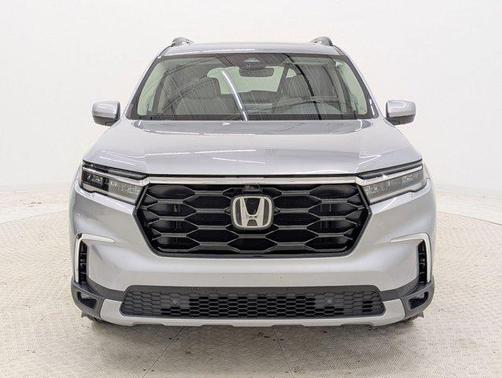 2023 Honda Pilot AWD Elite