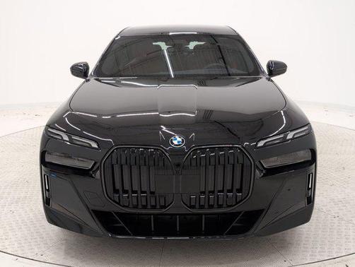 2025 BMW i7 eDrive50