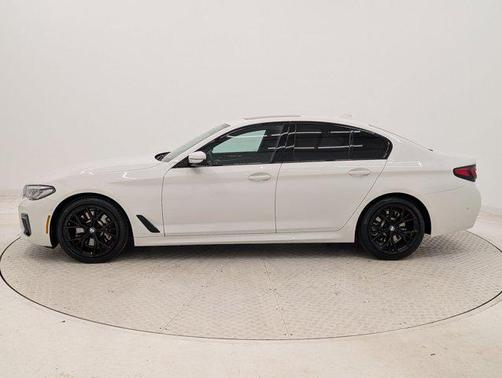 2023 BMW 530 i