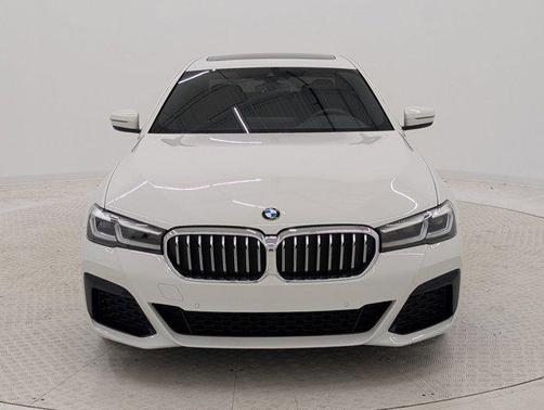 2023 BMW 530 i