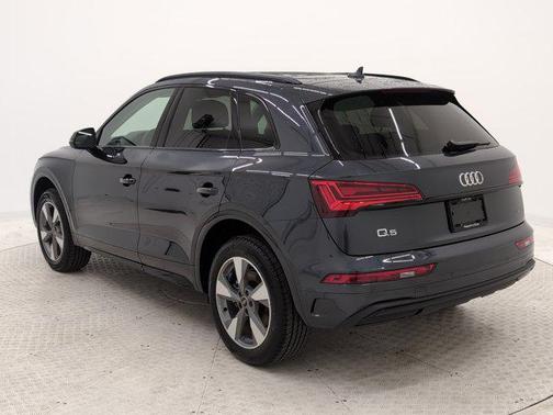 2025 Audi Q5 40 Premium