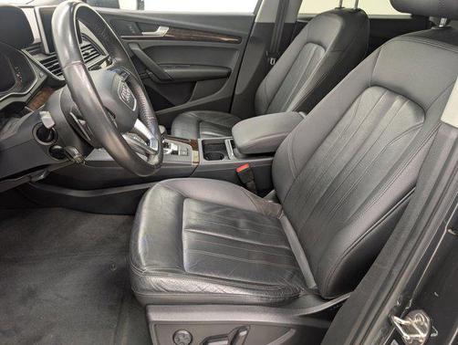 2018 Audi Q5 2.0T Premium Plus