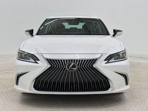 Eminent White Pearl 2020 Lexus ES 350 Base