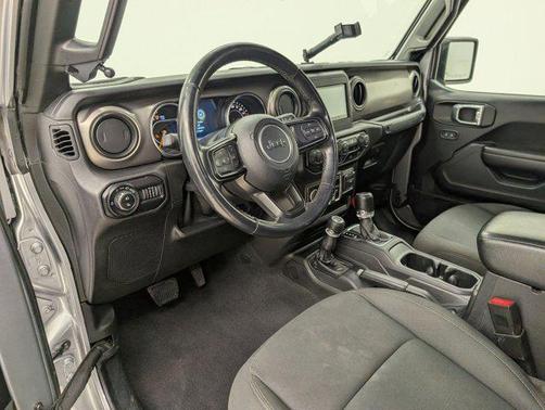 2021 Jeep Gladiator Sport S