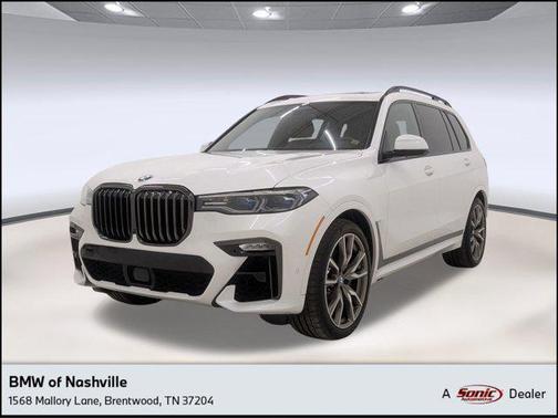 2021 BMW X7 M50i