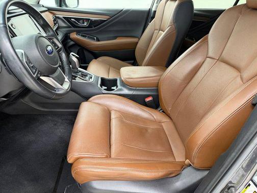 2022 Subaru Outback Touring XT