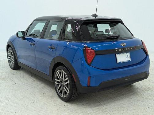 2025 MINI Hardtop Cooper S