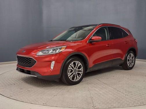 Photo 5 of 36 of 2020 Ford Escape SEL