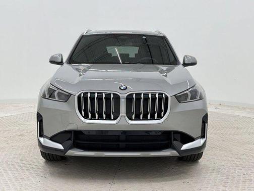 Space Silver Metallic 2026 BMW X1 xDrive28i