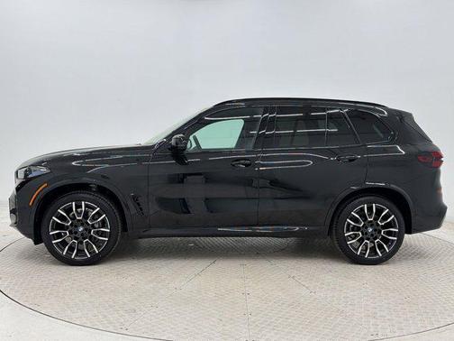 Black Sapphire Metallic 2026 BMW X5 xDrive40i