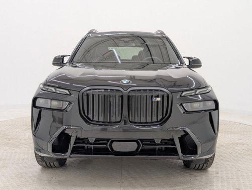 2026 BMW X7 M60i