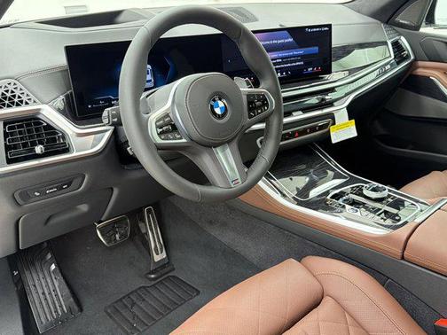 Mineral White Metallic 2026 BMW X5 xDrive40i
