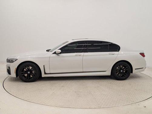 2021 BMW 750 i xDrive