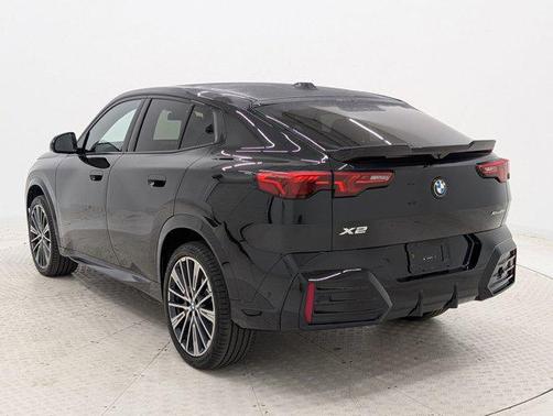 2025 BMW X2 xDrive28i