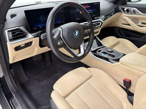 Black Sapphire Metallic 2023 BMW i4 Gran Coupe eDrive35