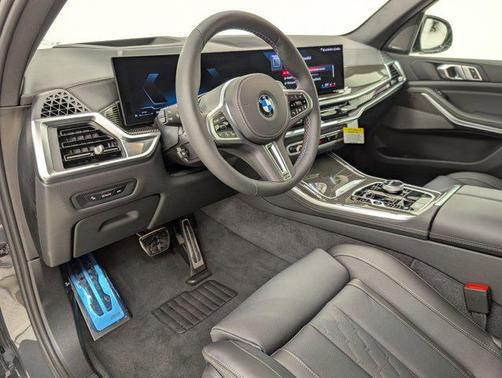 2026 BMW X5 M60i