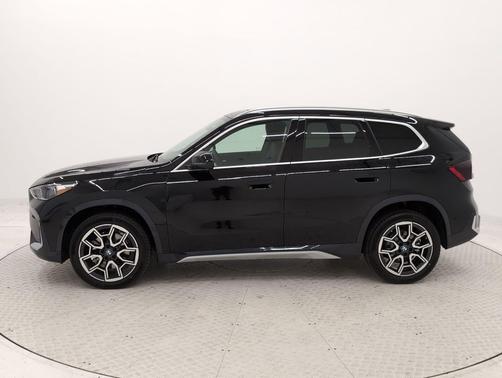 Jet Black 2025 BMW X1 xDrive28i