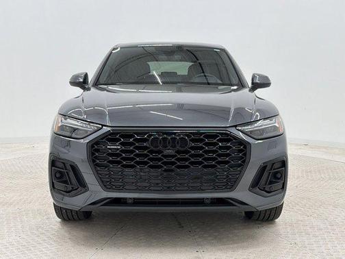Daytona Gray Pearl Effect 2023 Audi Q5 45 S line Prestige