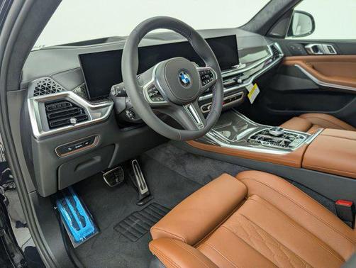 2026 BMW X7 M60i