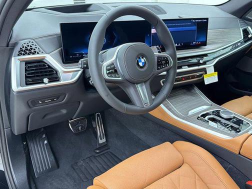Black Sapphire Metallic 2026 BMW X5 xDrive40i