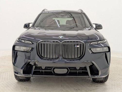 2026 BMW X7 M60i