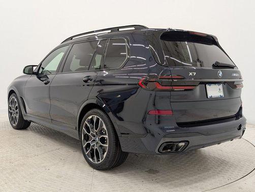 2026 BMW X7 M60i