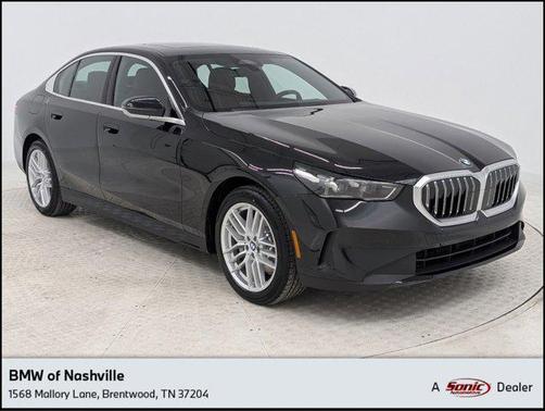 2025 BMW 530 i