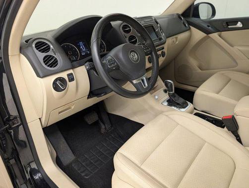 2016 Volkswagen Tiguan SE