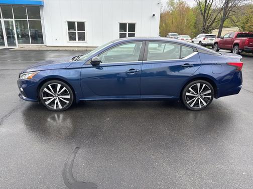 Deep Blue Pearl 2020 Nissan Altima SR Intelligent AWD