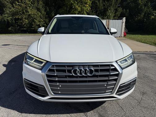 2018 Audi Q5 2.0T Premium Plus