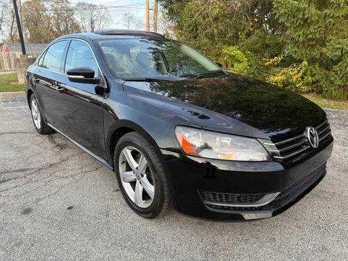 2013 Volkswagen Passat 2.5 SE