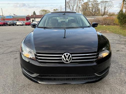 2013 Volkswagen Passat 2.5 SE