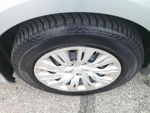 2013 Toyota Camry LE