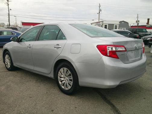 2013 Toyota Camry LE