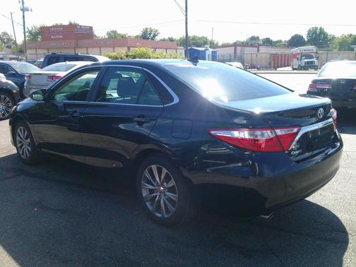 2015 Toyota Camry XLE