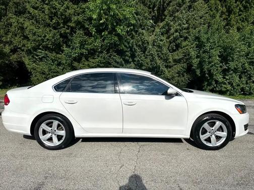 2014 Volkswagen Passat 1.8T S