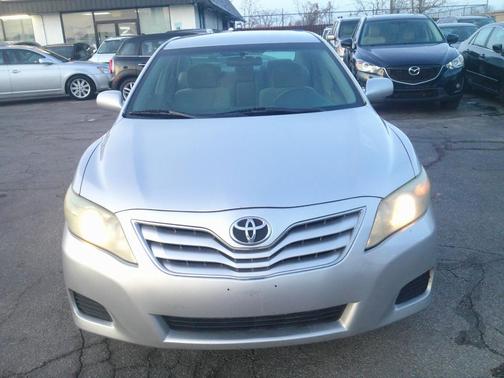 2010 Toyota Camry LE