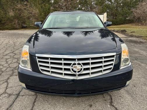 2007 Cadillac DTS Luxury