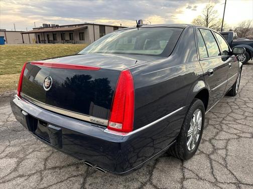 2007 Cadillac DTS Luxury