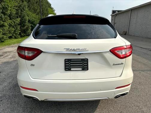 2017 Maserati Levante Base