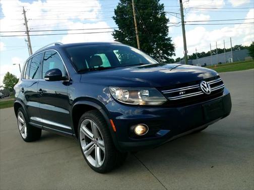 2016 Volkswagen Tiguan R-Line