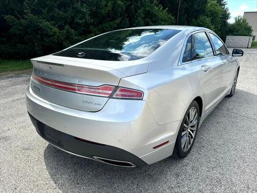 2017 Lincoln MKZ Base