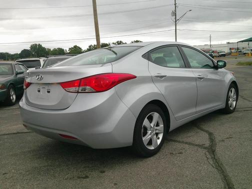 2013 Hyundai ELANTRA Limited