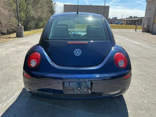2007 Volkswagen New Beetle 2.5